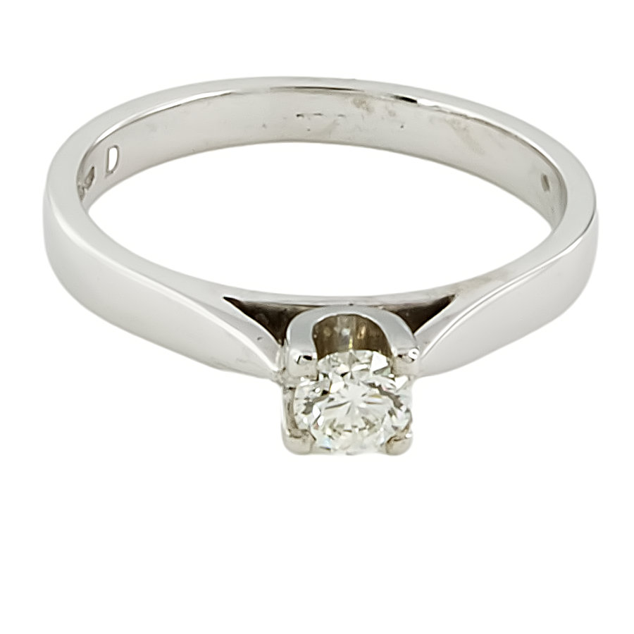 18ct white gold Diamond 20pt Solitaire Ring size K